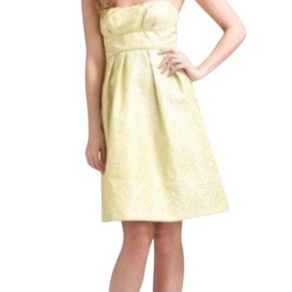 New BGBGMaxAzria Pale Lime and Silver Strapless Dress Size 8 - Picture 3 of 12